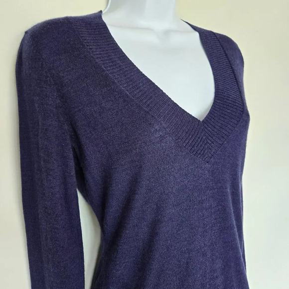 The Limited V-Neck‎ Navy Merino Wool Blend Knit Sweater Womens S Y2K 90s Preppy - Picture 4 of 10